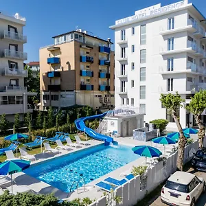 Hotel Clubhotel, Cesenatico